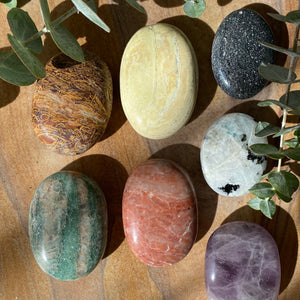 Lucky Dip - Assorted palm stones